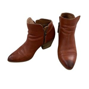 Frye Judith Zip Ankle Bootie